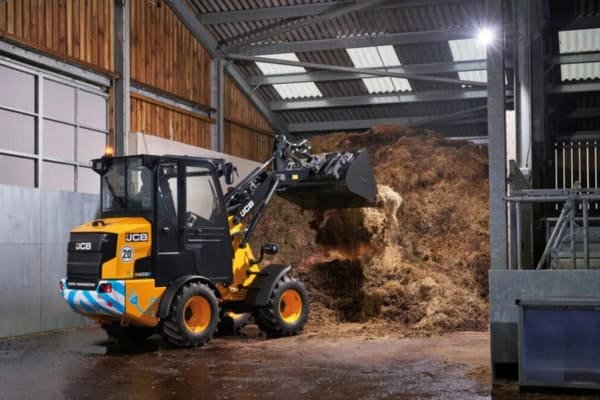 You are currently viewing JCB launches 403E full cab ultra-compact electric loader