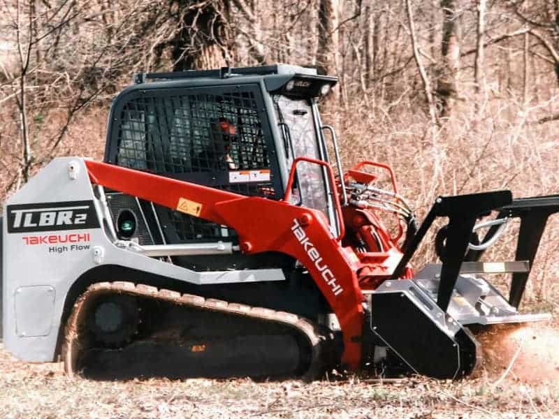 You are currently viewing Takeuchi UK returns to skid steer market