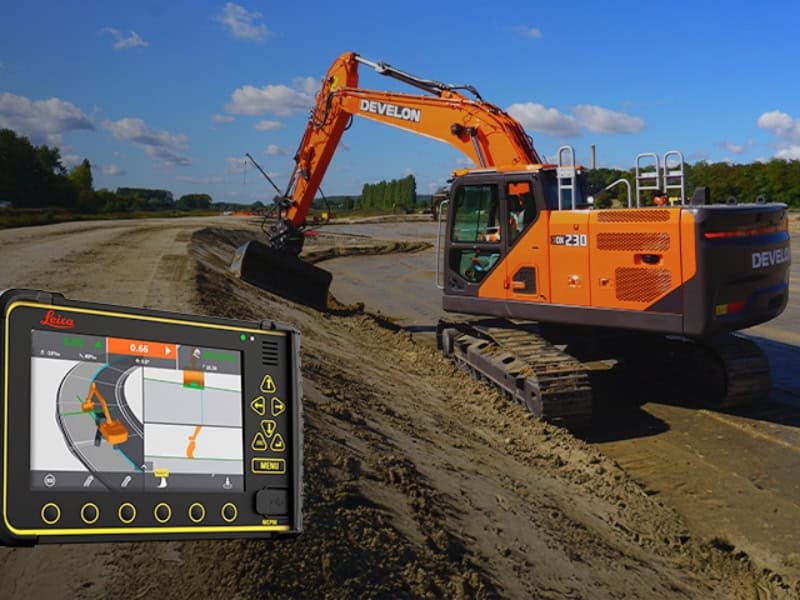 You are currently viewing Develon and Leica Geosystems expand 3D machine control availability to all 9 Series Crawler Excavators
