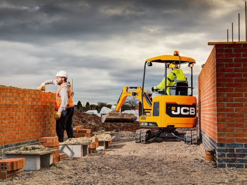 You are currently viewing JCB launches new finance offer